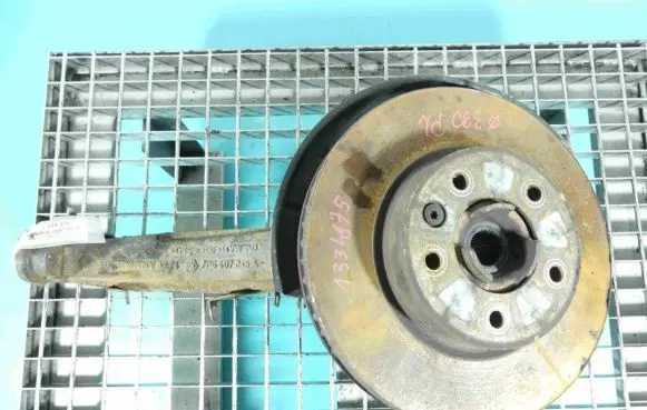 Volkswagen Touareg II Front wheel hub spindle knuckle 7P6407245A IMPRK1334975