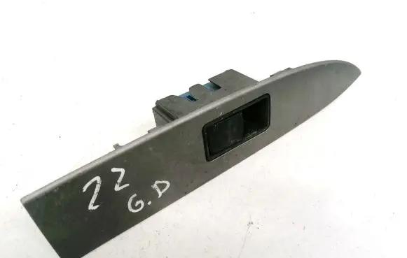 Toyota Avensis T270 Electric window control switch 7427105040 74271-05040