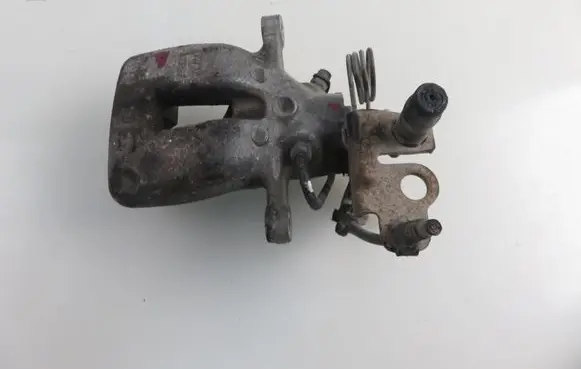 Volkswagen Caddy Rear brake caliper