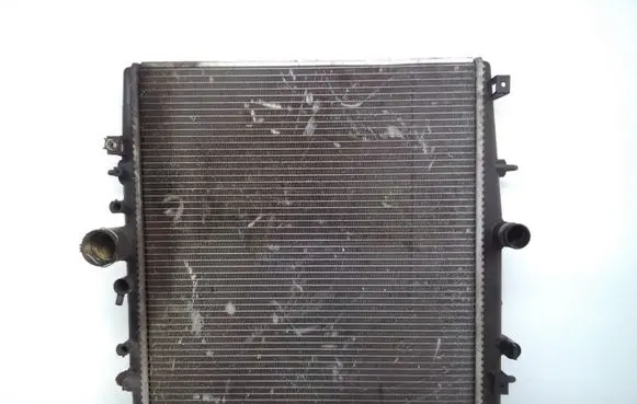Coolant radiator
