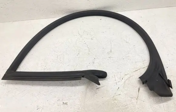 Audi A5 8T 8F Rubber seal front coupe door 8T0845353