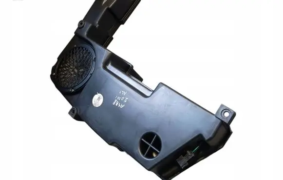 Audi A4 S4 B8 8K Subwoofer speaker 8K9035382
