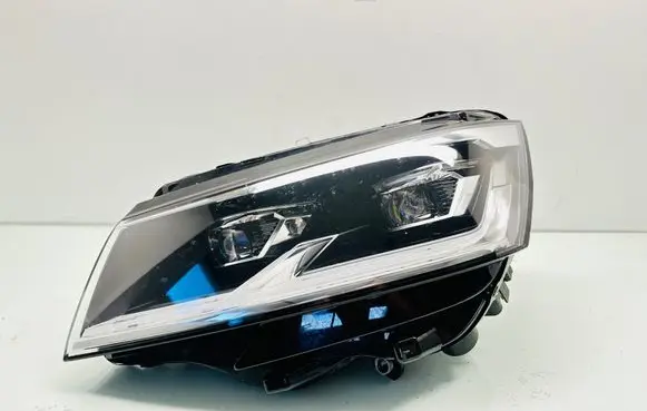 Volkswagen Transporter - Caravelle T6 Headlight/headlamp 90199400 7L1941035D