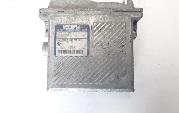 Renault Scenic I Engine control unit/module 7700868315