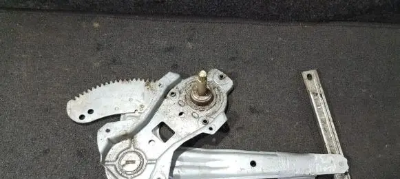 Nissan Almera N16 Sliding door window regulator with motor