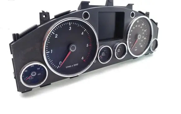 Volkswagen Touareg I Speedometer (instrument cluster) 7L6920980S 0263655008