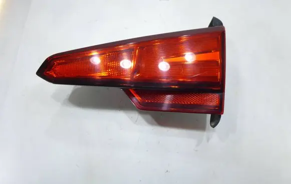 Rear/tail lights