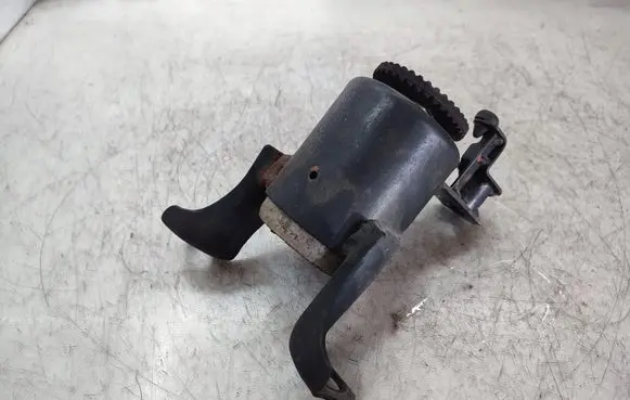 Ford Ecosport Engine mount bracket