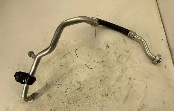 Audi Q3 F3 Air conditioning (A/C) pipe/hose 5QF816743B