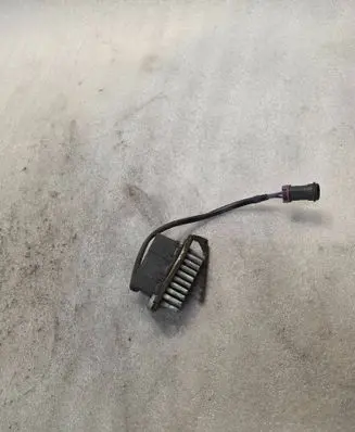 Audi A8 S8 D2 4D Heater blower motor/fan resistor 5DS00645502