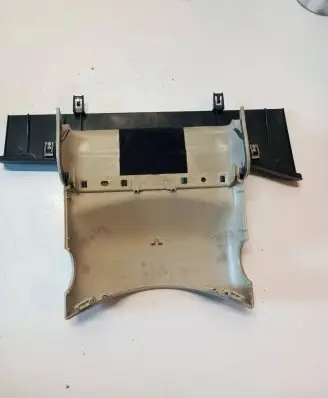 Volvo V70 Steering wheel column trim 8648402