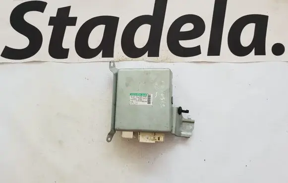 Toyota Avensis T250 Power steering control unit/module 8965005100