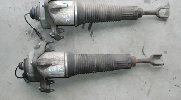 Audi A8 S8 D3 4E Air suspension front shock absorber 450KM
