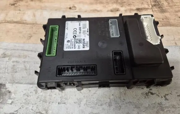 Nissan Altima Comfort/convenience module 284B29HP1A S122736217B0 2100042201511B0