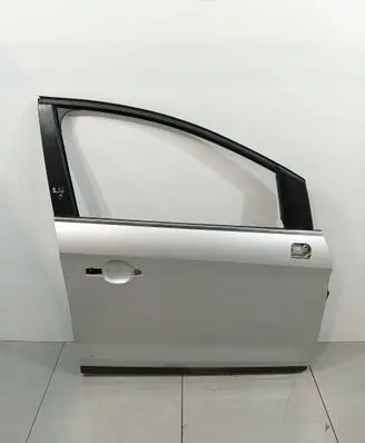 Ford Kuga I Front door