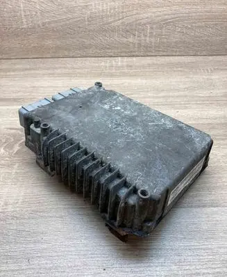 Chrysler Voyager Engine control unit/module ECU P04727423AD 04745860