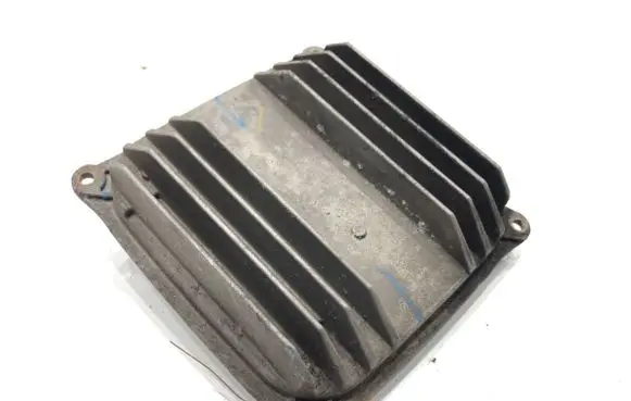 Mercedes-Benz GLE (W166 - C292) Voltage converter/converter module A1668203689