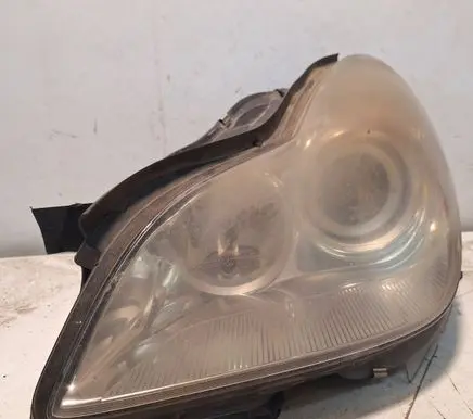 Mercedes-Benz CLS C219 Headlight/headlamp 159677 15967700 15967701