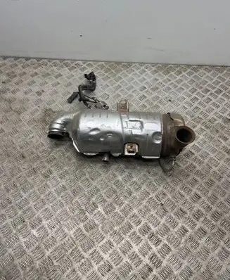 Peugeot 5008 II Catalyst/FAP/DPF particulate filter 9841854880