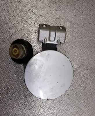 Mitsubishi Grandis Fuel tank cap