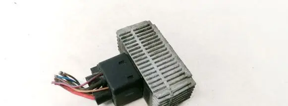 Opel Zafira A Glow plug pre-heat relay 09132691 51299008
