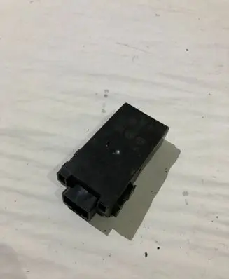 Land Rover Range Rover Sport L320 Seat heating relay 2R8314C724AB 0809302 6MXN815A03