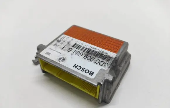 Volkswagen Touareg I Airbag control unit/module 3D0909601B 0285001472