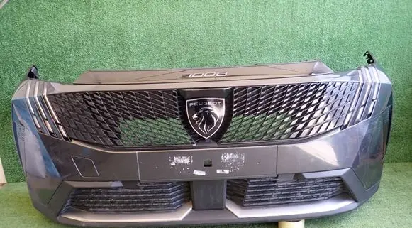 Peugeot 3008 III Front bumper 
