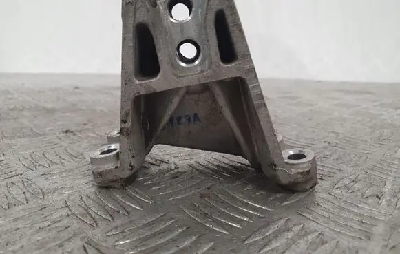 Hyundai i10 Engine mount vacuum valve 4312002670