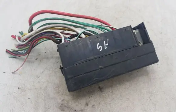 Nissan X-Trail T30 Fuse module NOCODE