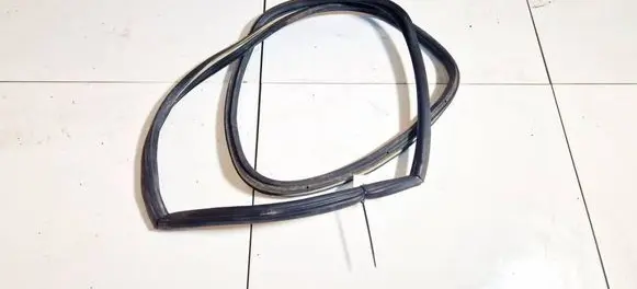 Audi 80 90 S2 B4 Rubber seal rear door 