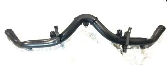 Porsche Macan (95B) Turbo air intake inlet pipe/hose 95B145762D 95B145762