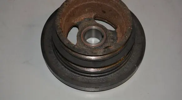 BMW 5 E39 Crankshaft pulley 1438995