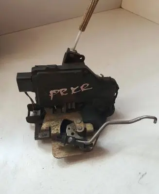 Audi A6 S6 C5 4B Front door lock PA6630F