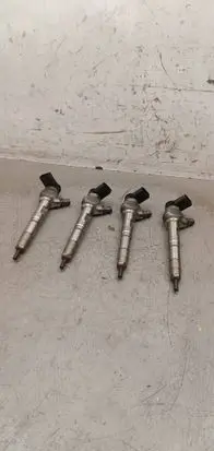 Audi A6 S6 C8 4K Fuel injectors set 0445110872 05L130277