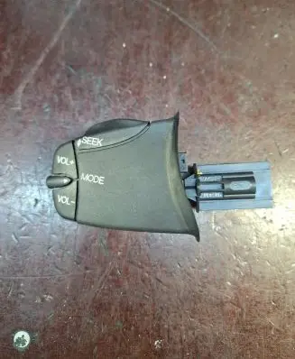 Ford Fiesta Multifunctional control switch/knob 98AB14K147