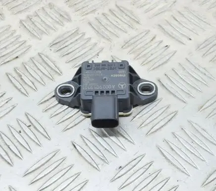 Mercedes-Benz E W212 Acceleration sensor 0265005876 A0009059101