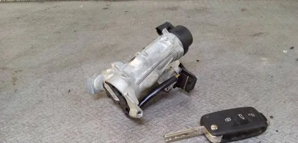 Volkswagen Jetta V Ignition lock 1K0905851B