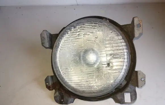 Volkswagen Transporter - Caravelle T3 Headlight/headlamp 251941032H