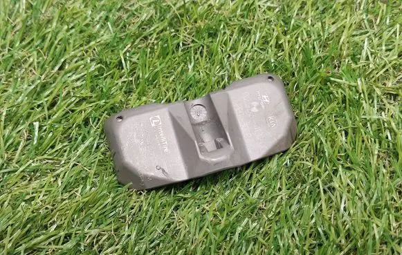 Hyundai Santa Fe Tire pressure sensor 529334D200