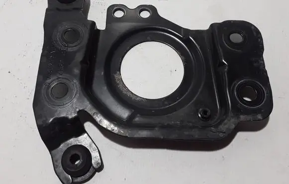Land Rover Evoque I Air filter cleaner box bracket assembly 6G9NR6K034AG