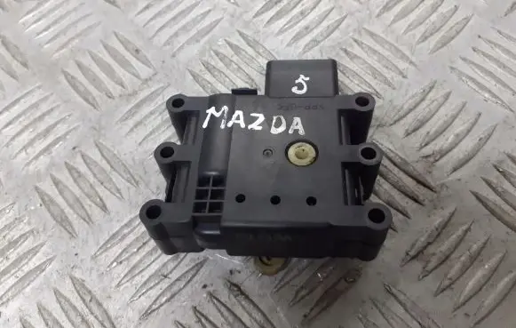 Mazda 5 Central body control module 6W01E