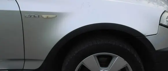 BMW X3 E83 Fender