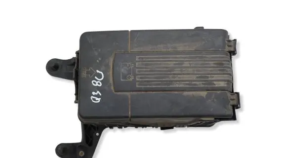 Audi Q3 8U Battery tray 1K0915333HACR