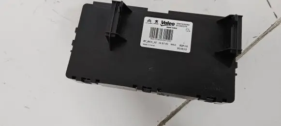 Citroen C4 II Other control units/modules 9687606680 E1060278