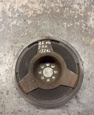 Audi A6 S6 C5 4B Crankshaft pulley