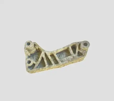 Opel Zafira B Engine mounting bracket 2445976