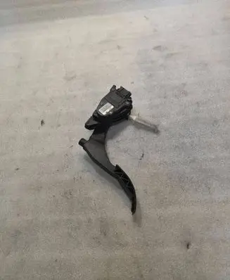 Audi A3 S3 8L Accelerator throttle pedal 6PV00777001 1J1721503H