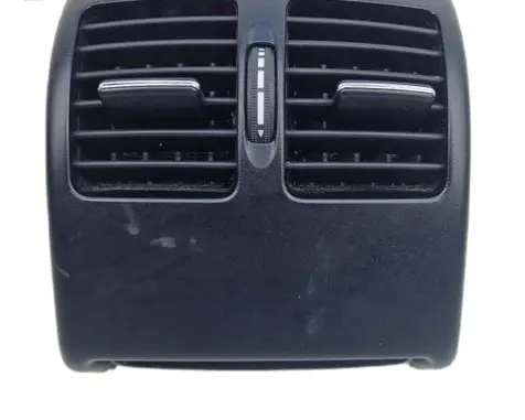 Mercedes-Benz C W204 Rear air vent grill A2048300354