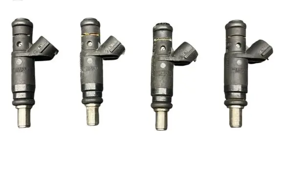 Audi A4 S4 B6 8E 8H Fuel injectors set 06B1335511